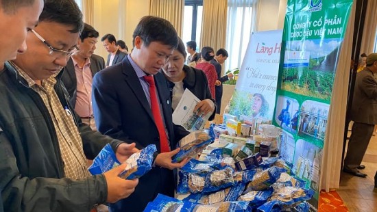 Sản phẩm cốm vị thuốc VIETMEC thu hút sự quan tâm tại Huế