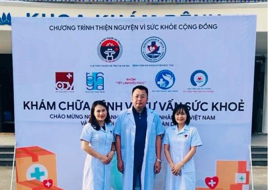 VIETMEC đồng hành thăm khám và cấp phát thuốc miễn phí cho bà con Hà Tĩnh